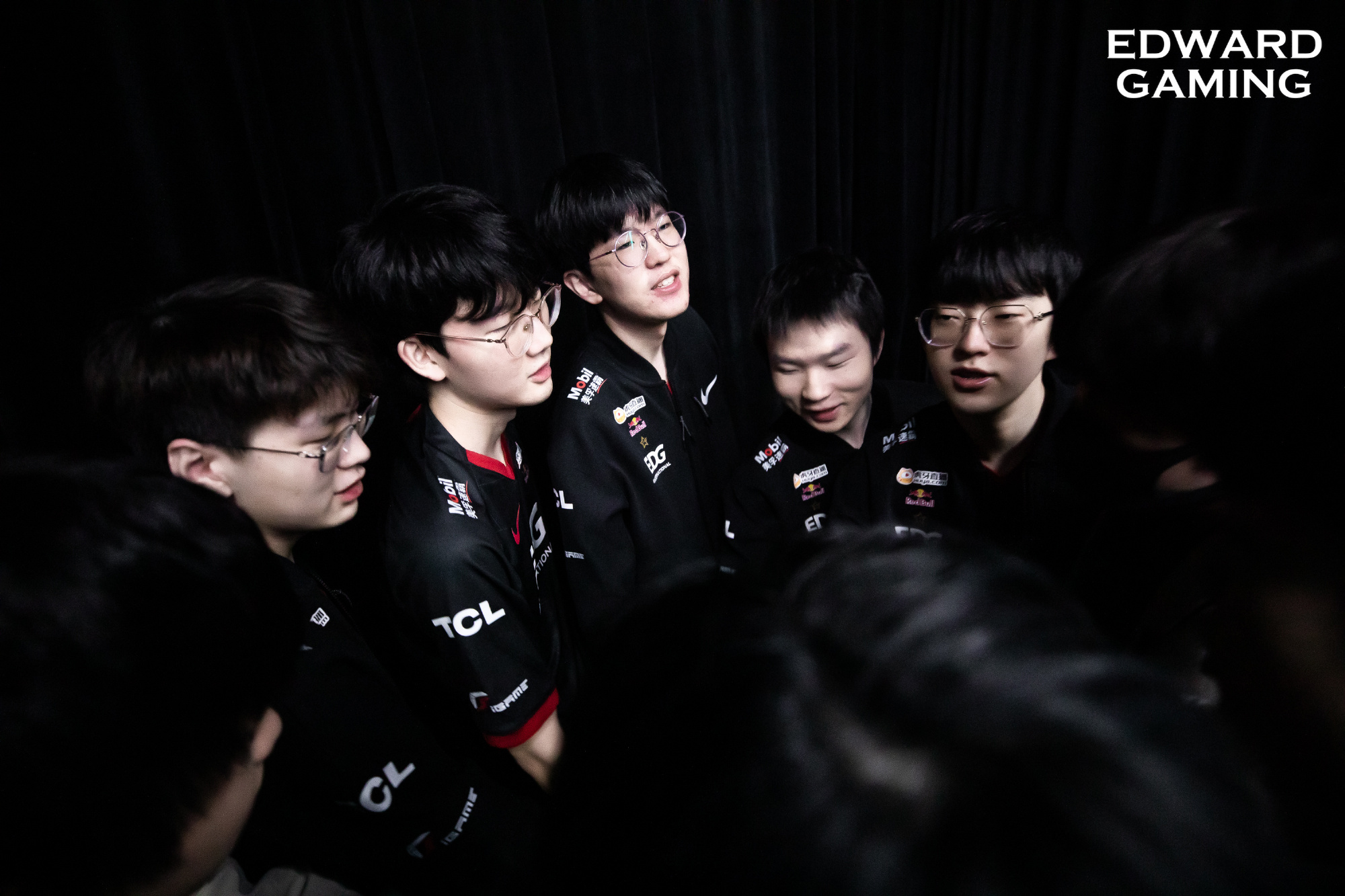 JDG碾压EDG,Meiko关键团战开团秒人强强对话八强赛,锁定晋级资格 JDG碾压EDG,Meiko关键团战开团秒人强强对话八强赛,锁定晋级资格