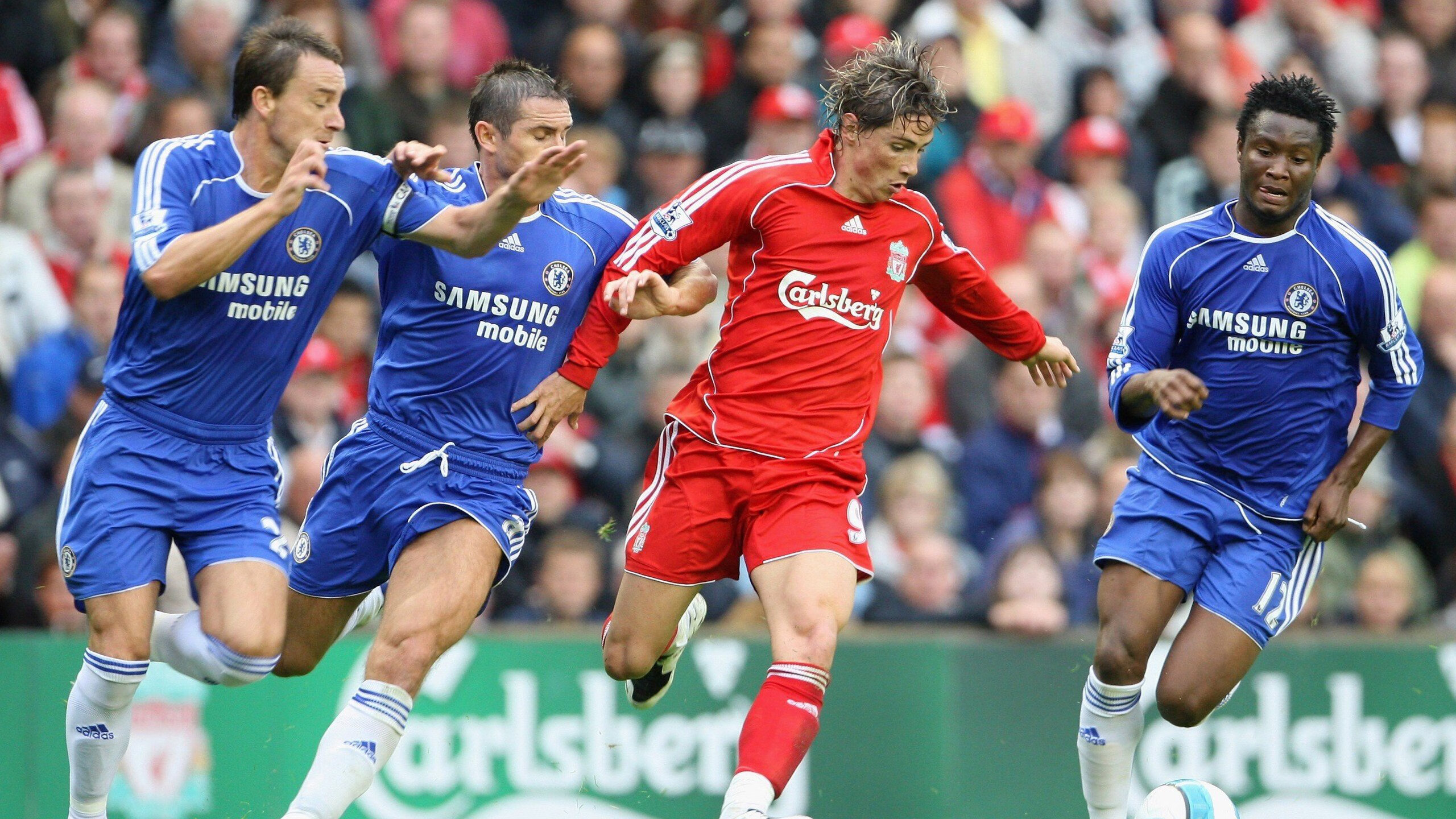 欧冠淘汰赛之夜，18岁加维能量核爆，用奔跑重塑绿茵心脏